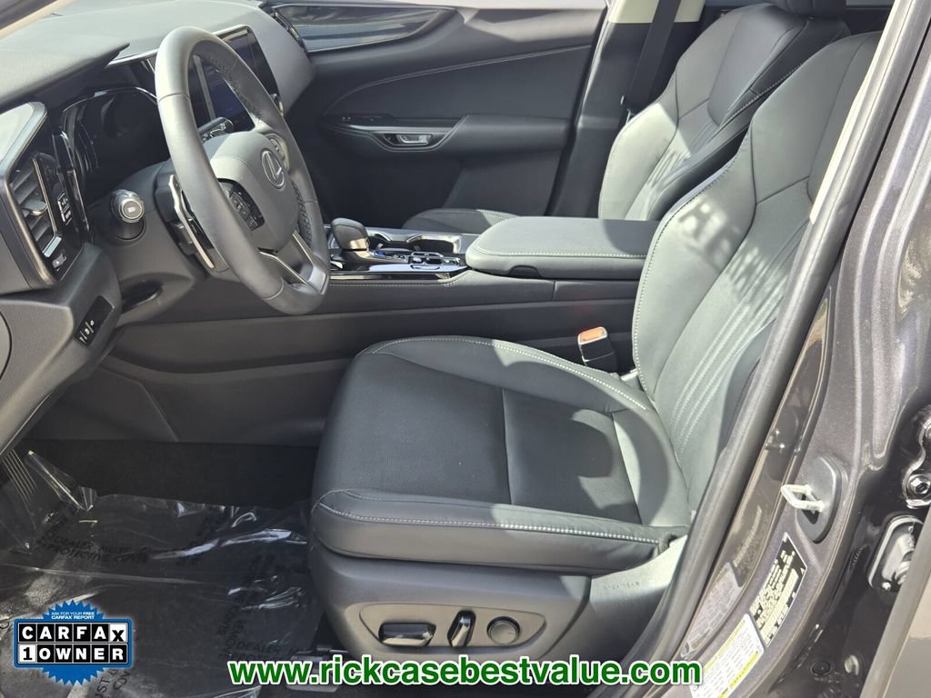 Used 2024 Lexus NX 250 FWD w/ Towing Package (2000 Lbs) image 10