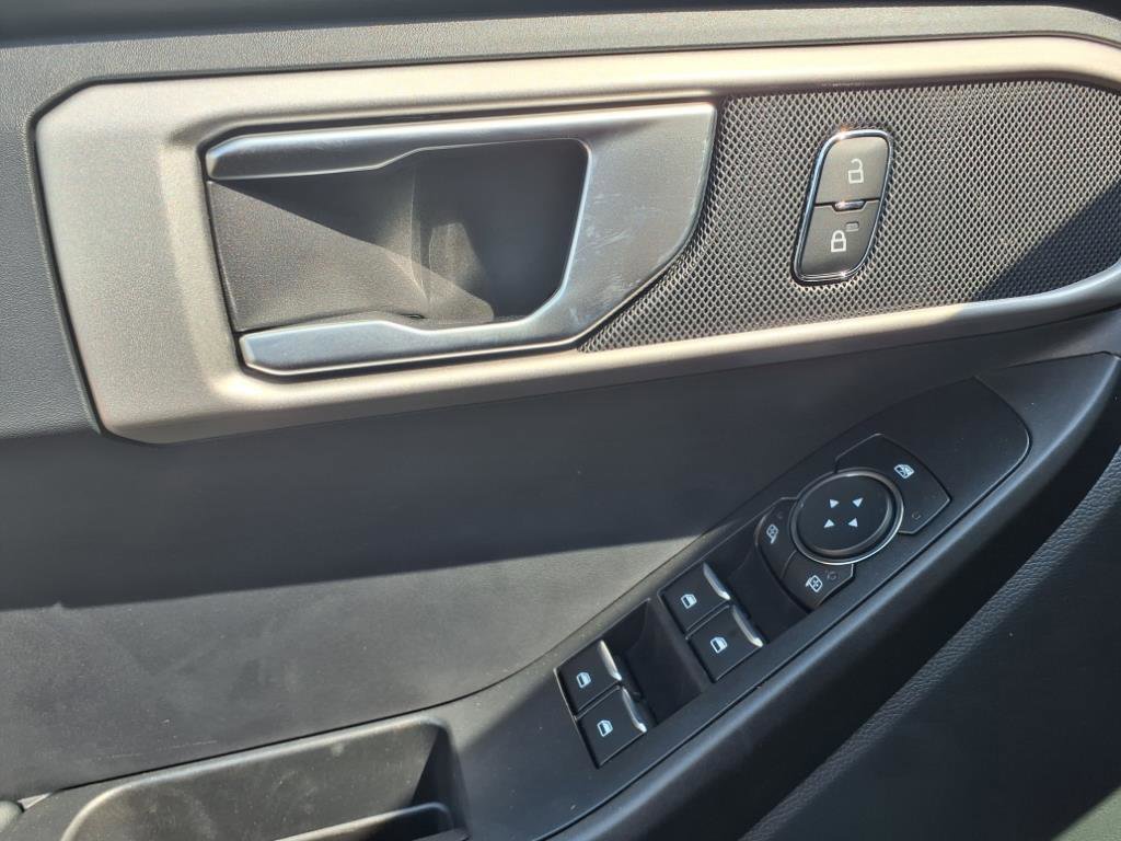 New 2025 Ford Explorer 4WD Police Interceptor image 18