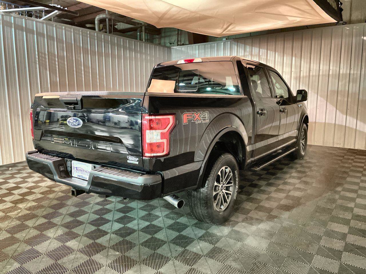 Used 2019 Ford F150 XLT w/ Equipment Group 302A Luxury image 8