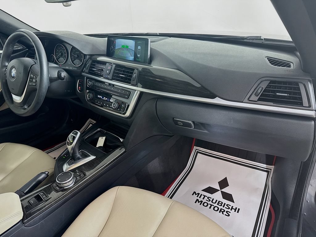 Used 2016 BMW 428i Convertible RWD image 29
