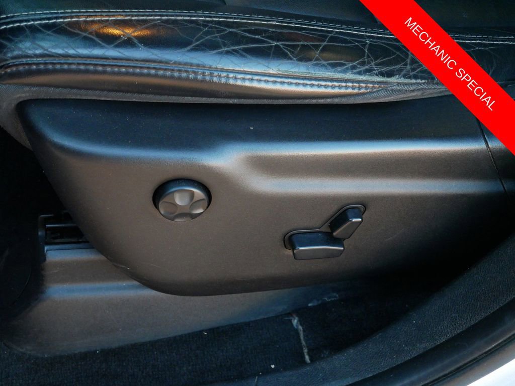 Used 2014 Jeep Grand Cherokee Limited image 16