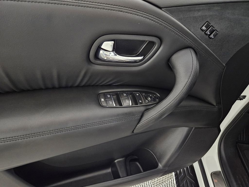 Used 2022 Nissan Armada SL w/ Midnight Edition Package image 26