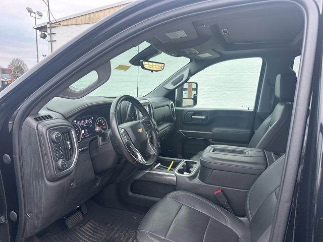 Certified 2022 Chevrolet Silverado 2500 LTZ w/ LTZ Premium Package image 8