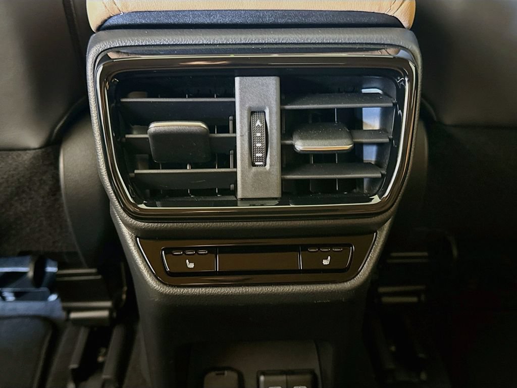 Used 2024 Lexus NX 350h AWD w/ Vision Package image 32