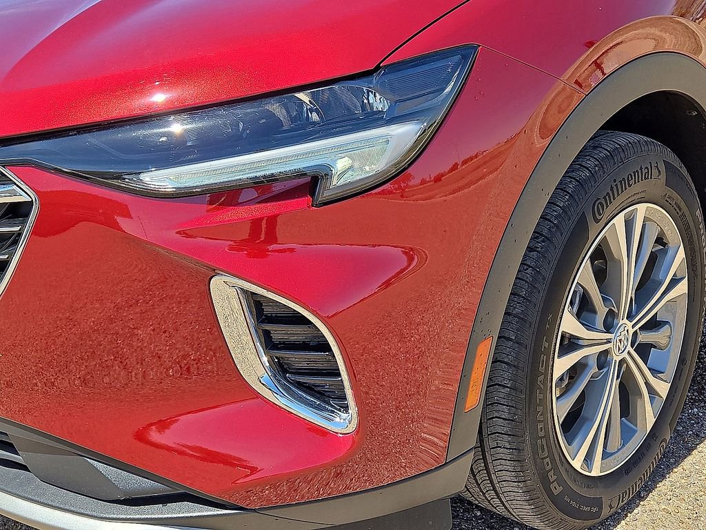 Used 2023 Buick Envision Preferred AWD/4WD image 9