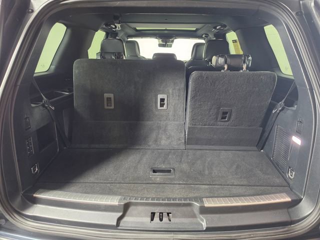 Certified 2021 Lincoln Navigator Reserve w/ Luxury Package AWD/4WD image 16