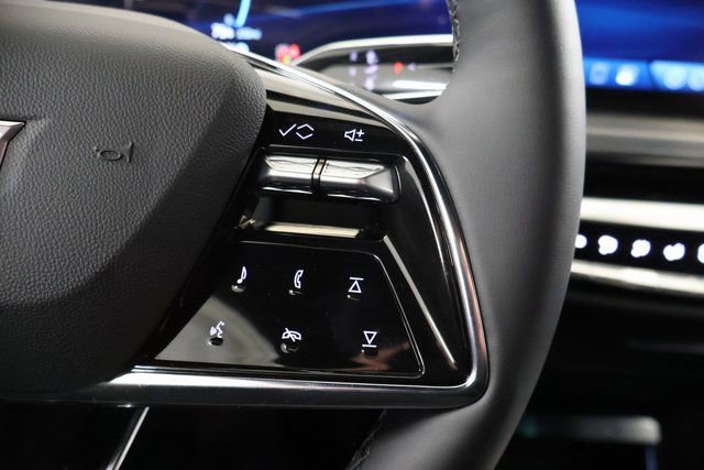 New 2026 Cadillac Lyriq Signature Luxury image 18