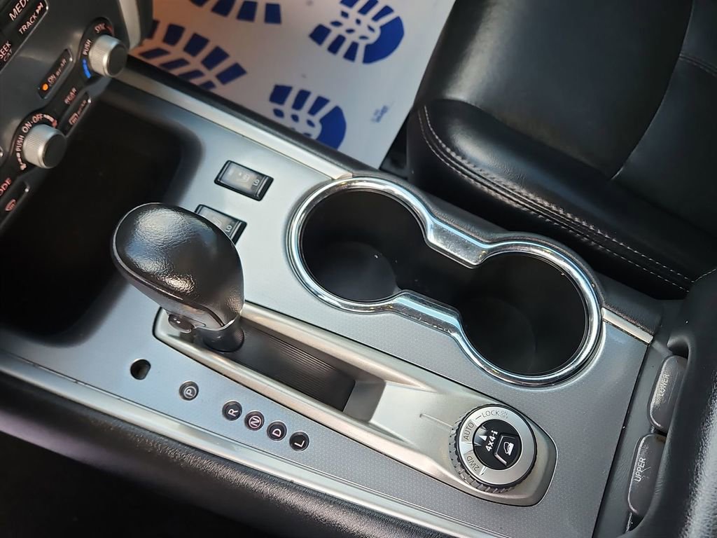 Used 2019 Nissan Pathfinder SL image 15