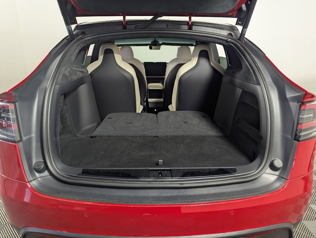 Used 2022 Tesla Model X Plaid image 61