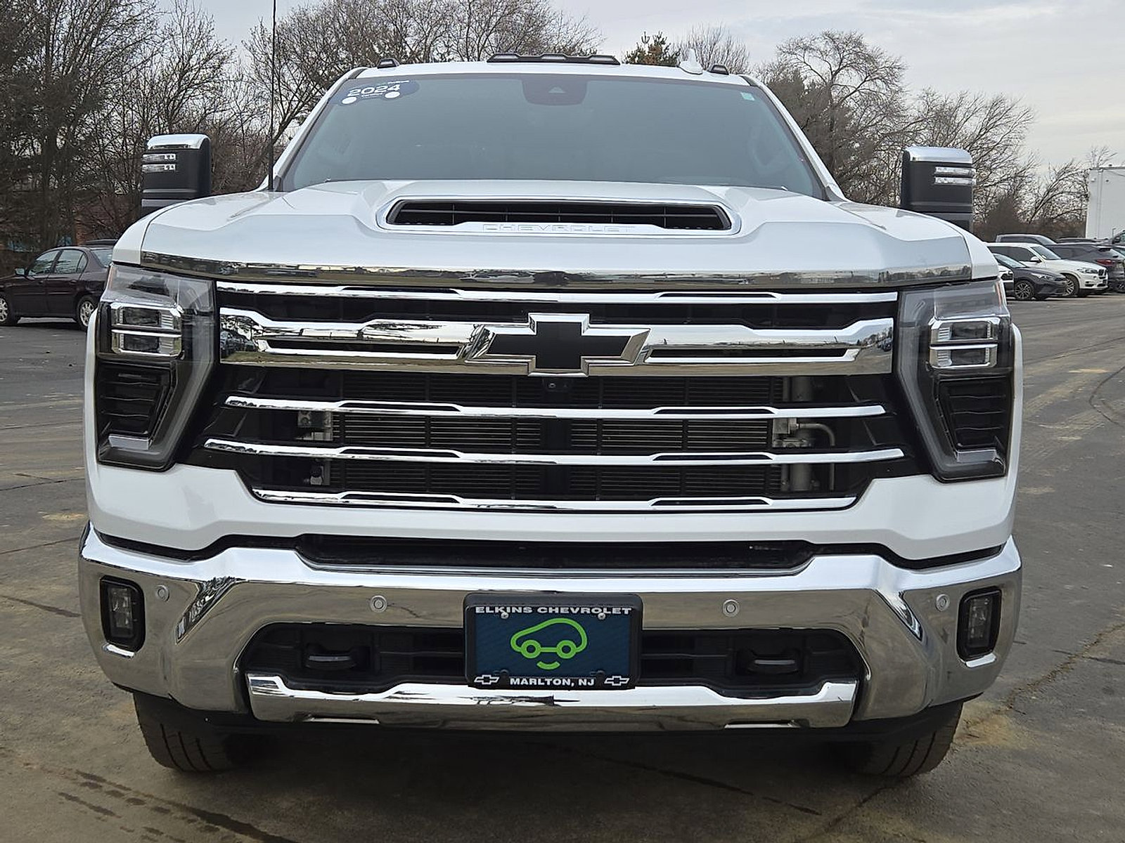 Certified 2024 Chevrolet Silverado 3500 LTZ w/ LTZ Plus Package image 29