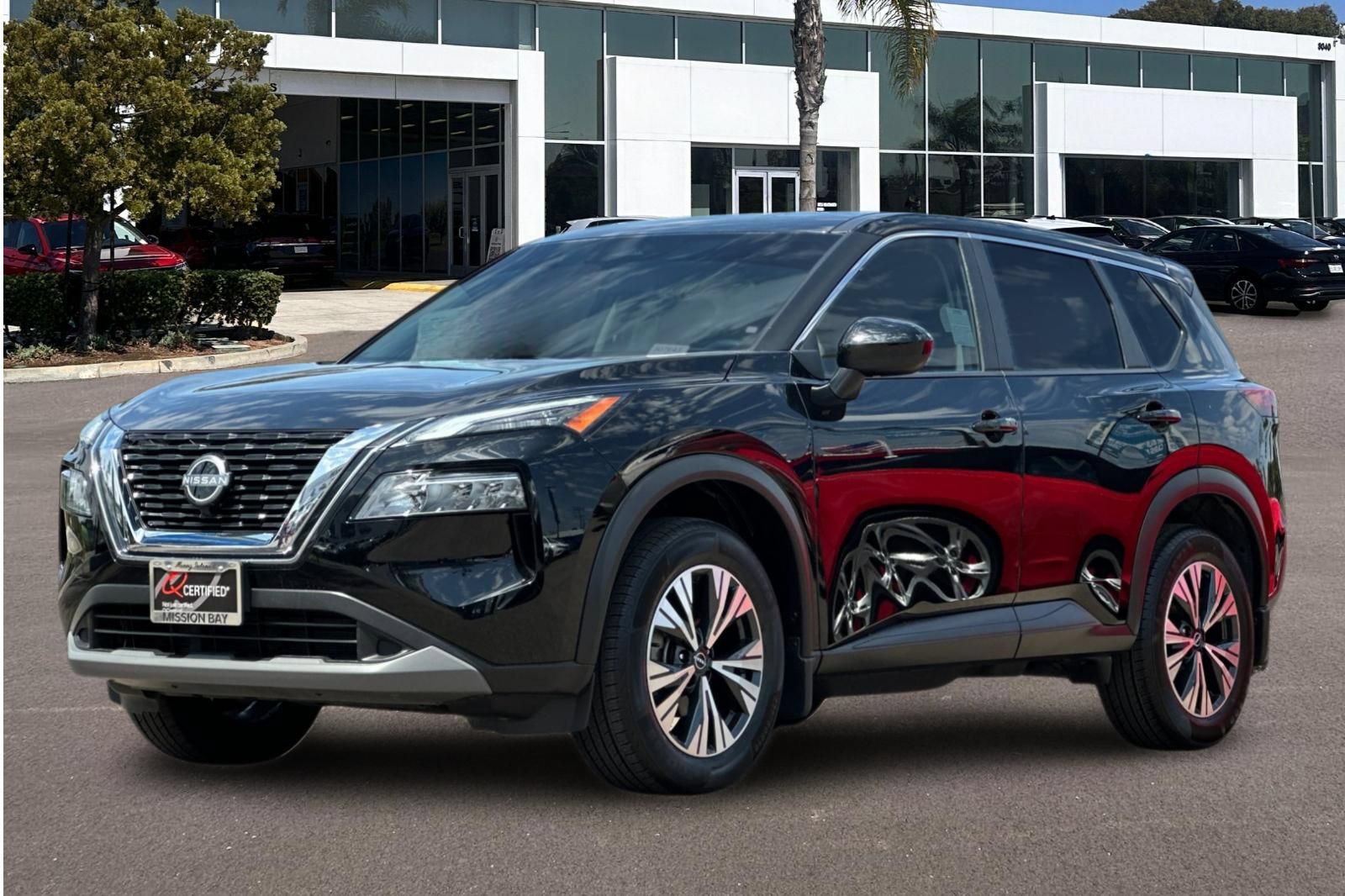 Used 2023 Nissan Rogue SV FWD image 7