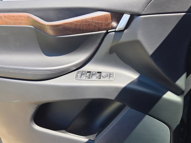 Used 2021 Tesla Model X Long Range AWD/4WD image 26