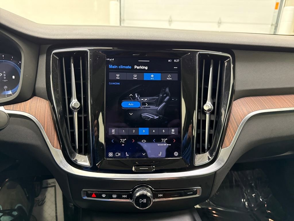 Used 2024 Volvo S60 B5 Plus image 19