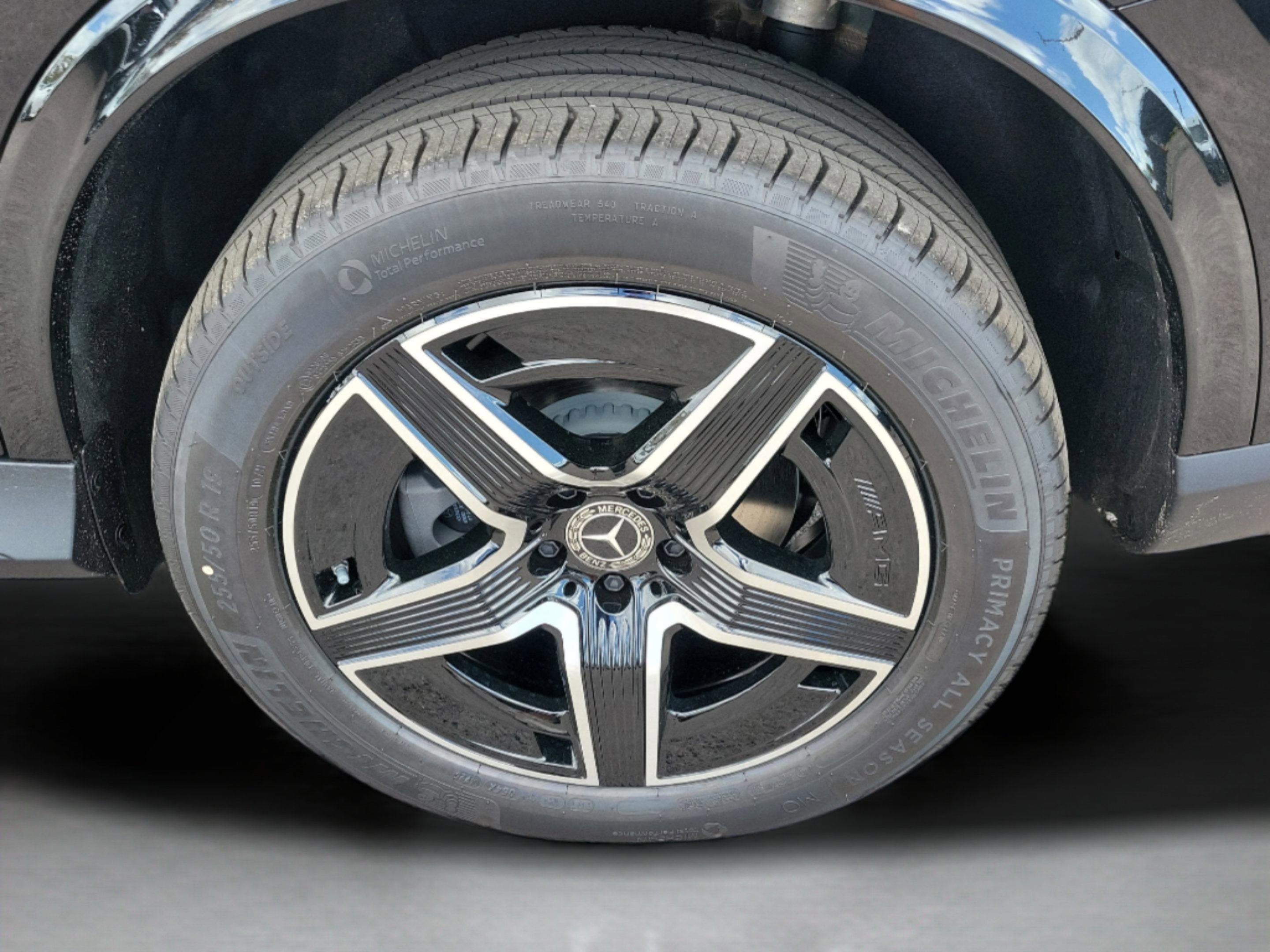Certified 2026 Mercedes-Benz GLC 300 4MATIC image 32