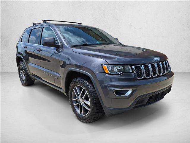Used 2017 Jeep Grand Cherokee Laredo w/ Quick Order Package 2BE RWD image 3