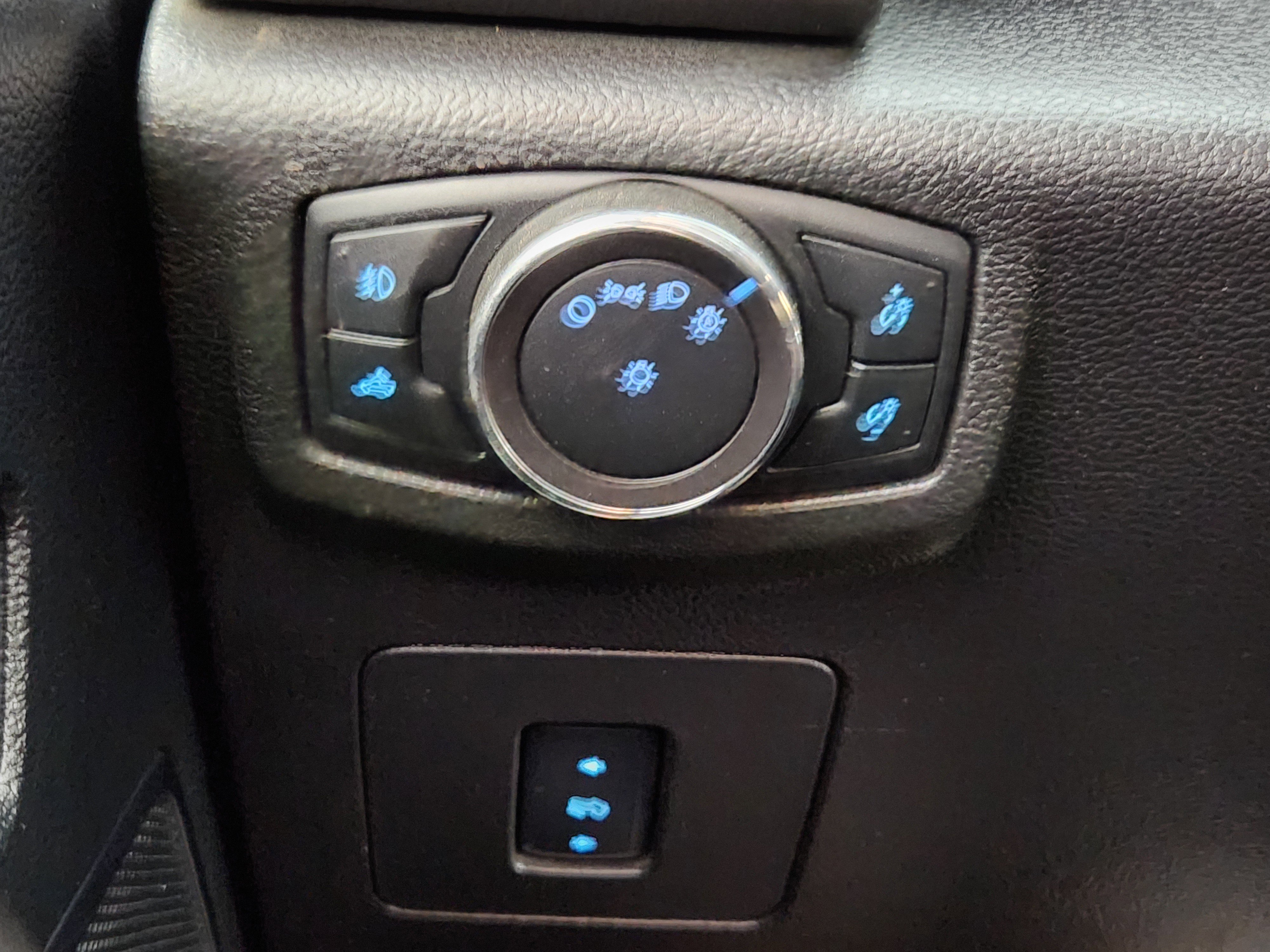 Certified 2017 Ford F150 Limited image 27