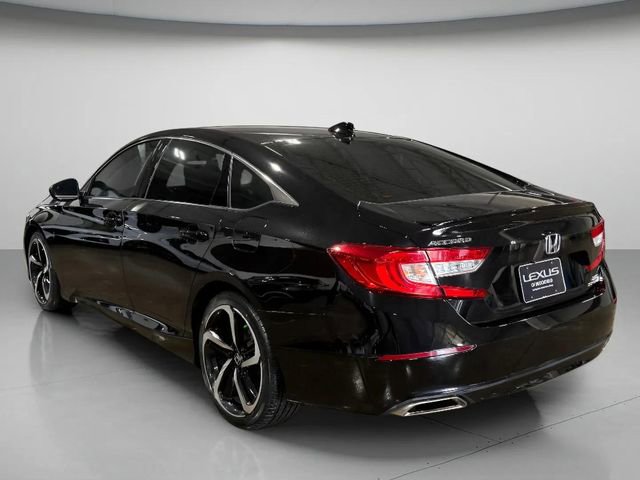 Used 2018 Honda Accord Sport image 6