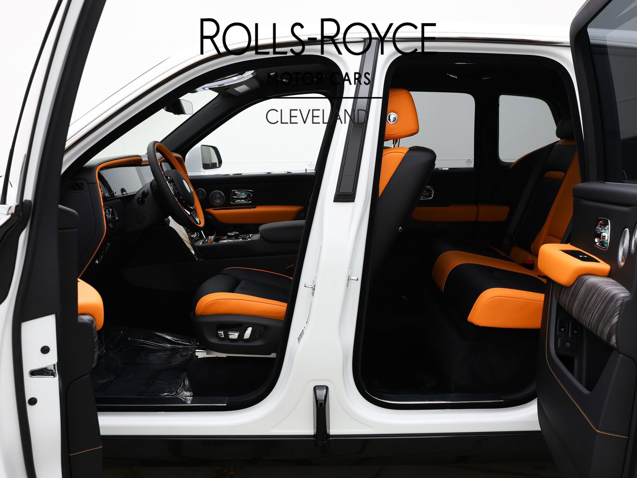 New 2026 Rolls-Royce Cullinan image 50