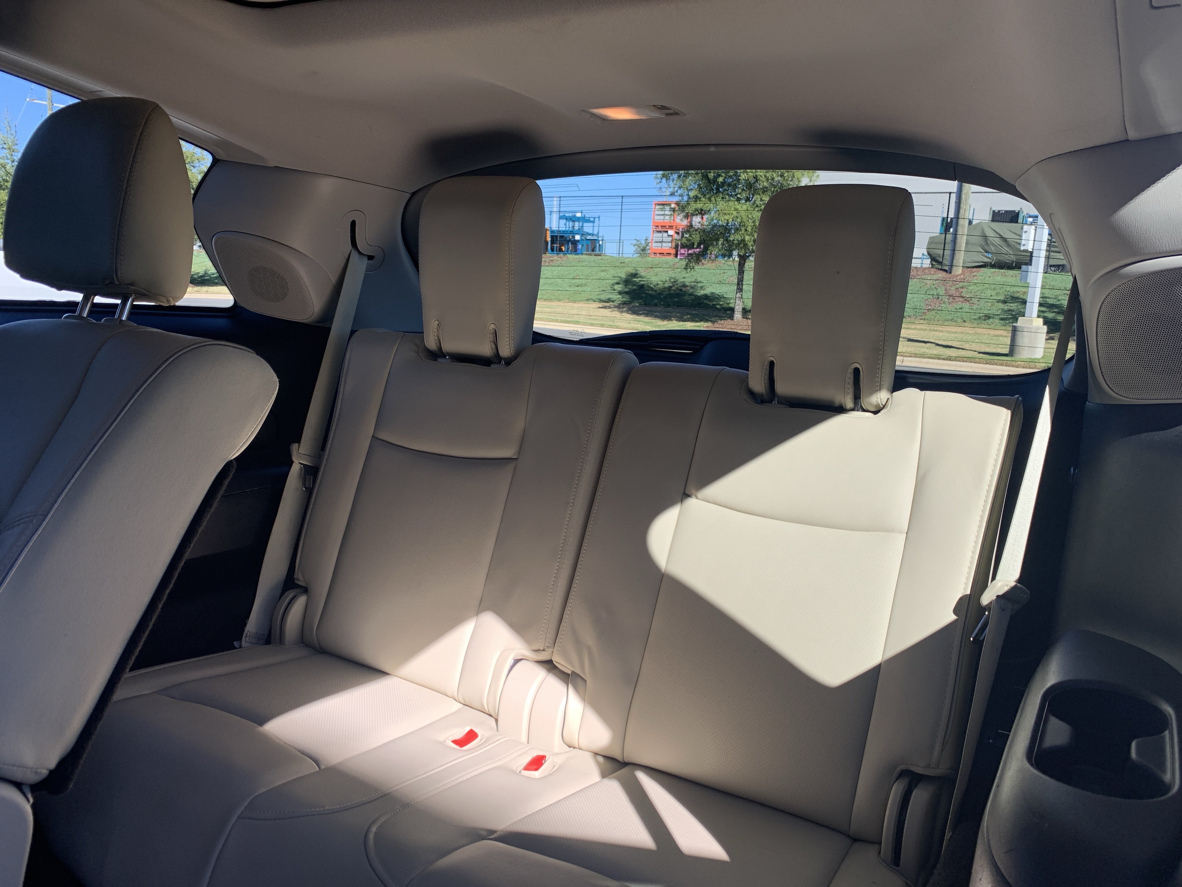 Used 2020 INFINITI QX60 Luxe w/ Sensory Package AWD/4WD image 33