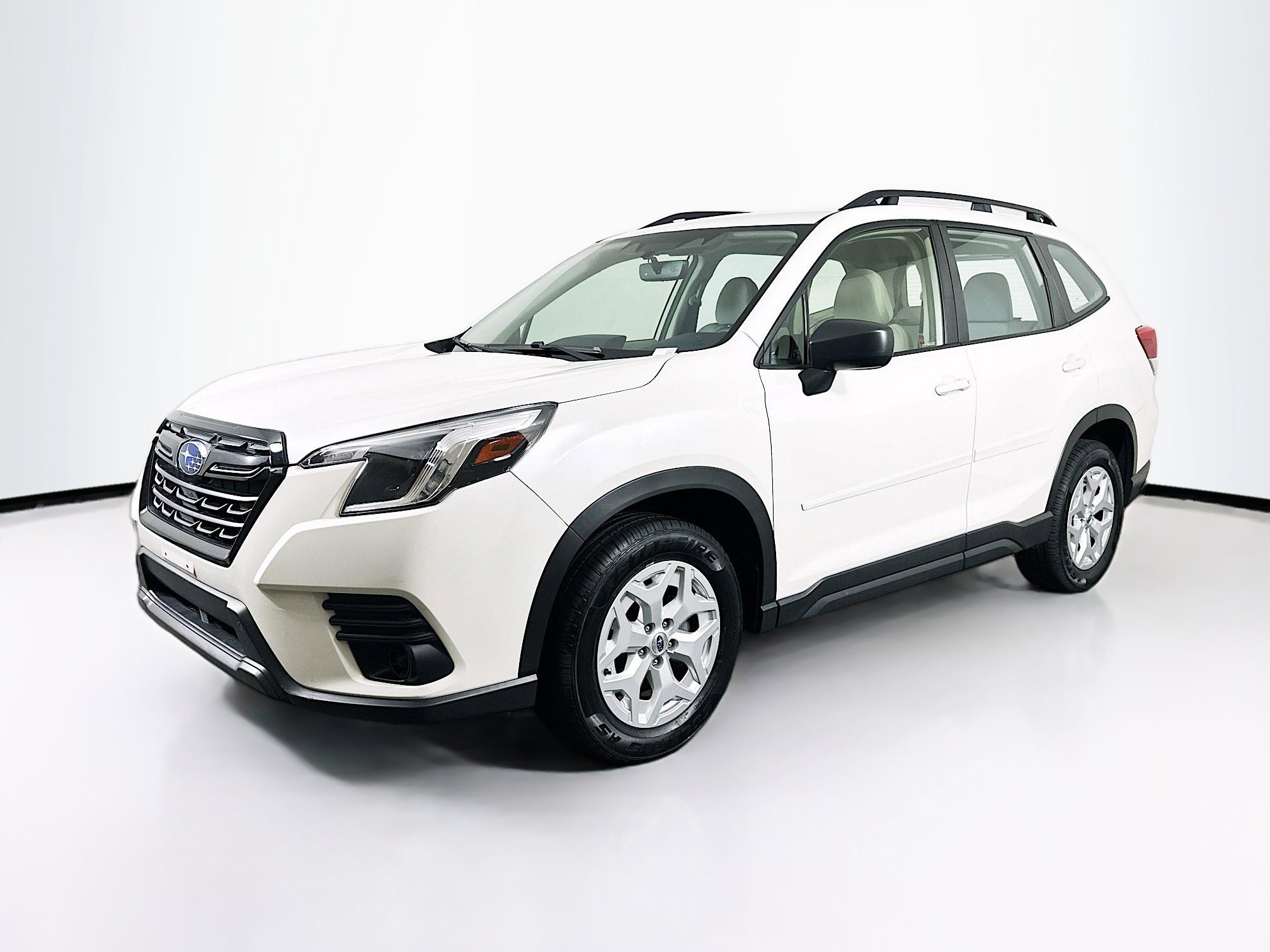 Used 2023 Subaru Forester image 3
