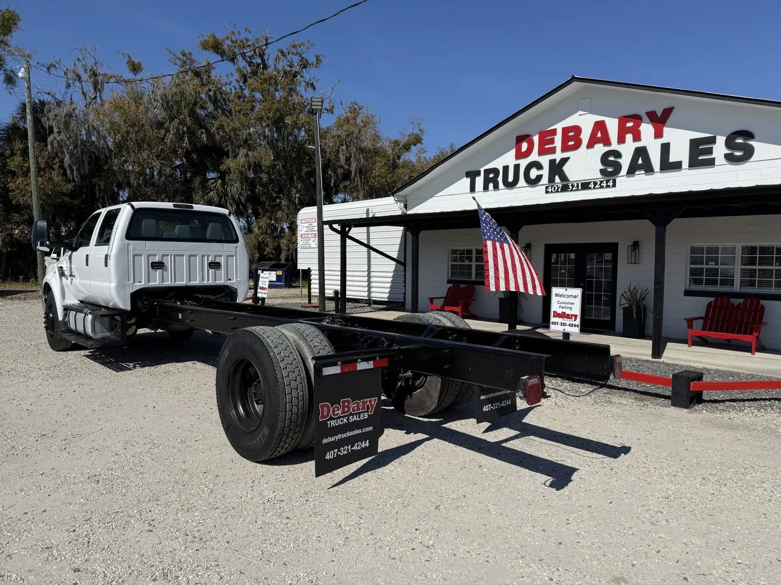 Used 2022 Ford F750 2WD Crew Cab Super Duty image 5