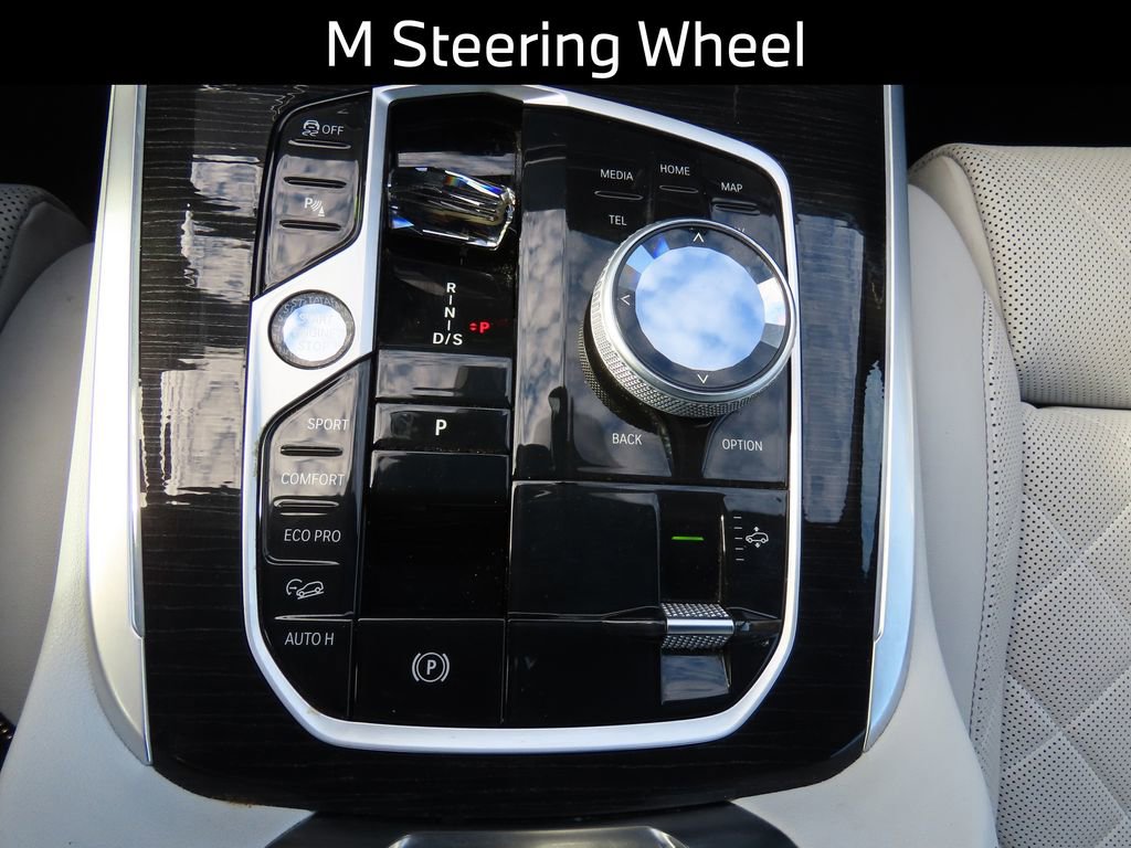 Certified 2023 BMW X7 xDrive40i w/ Executive Package image 31