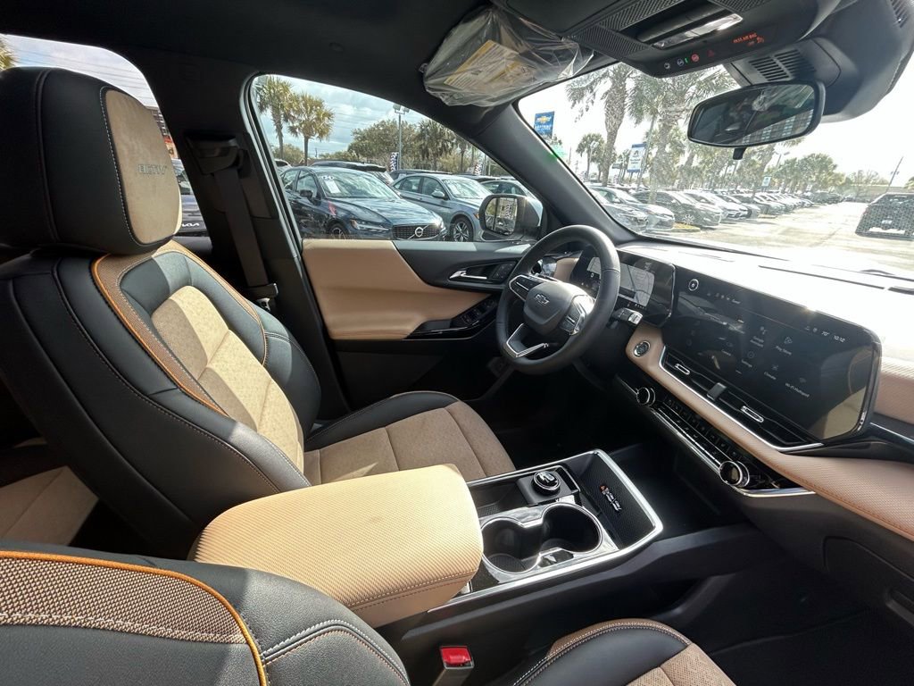 New 2026 Chevrolet Equinox ACTIV w/ Convenience Package III image 25