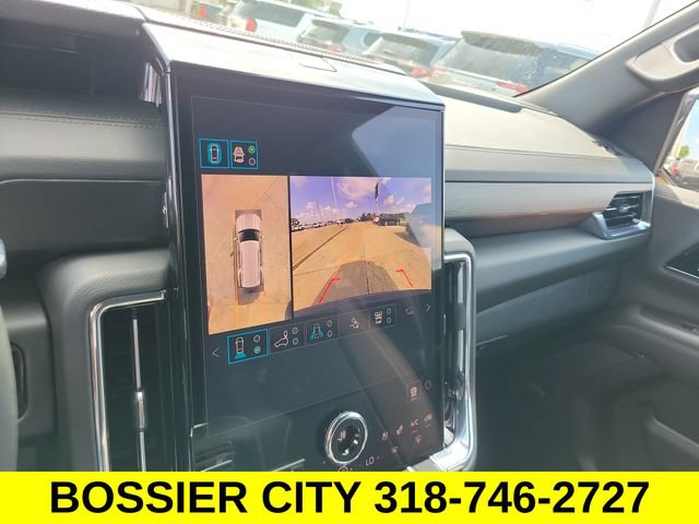 New 2026 GMC Yukon Denali w/ Denali Reserve Package AWD/4WD image 18
