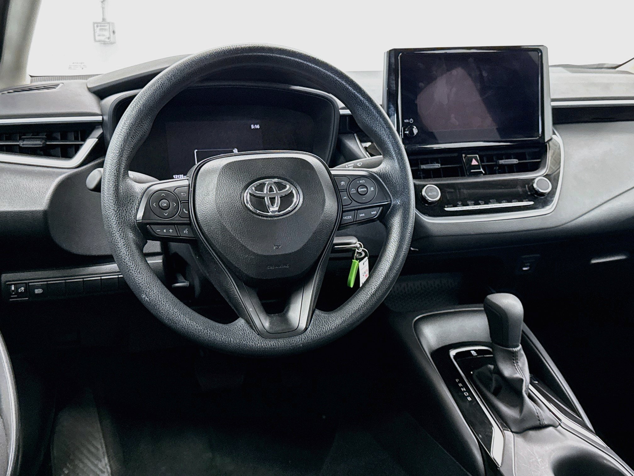 Used 2026 Toyota Corolla LE FWD image 18