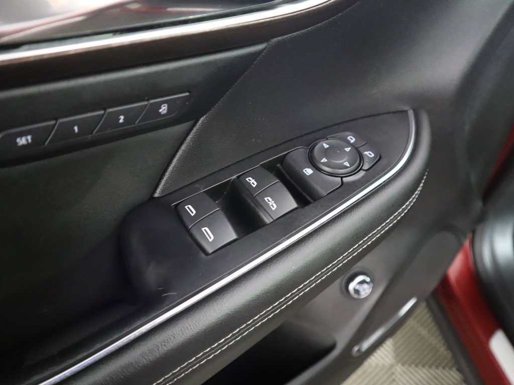 Used 2023 Buick Envision Avenir AWD/4WD image 45