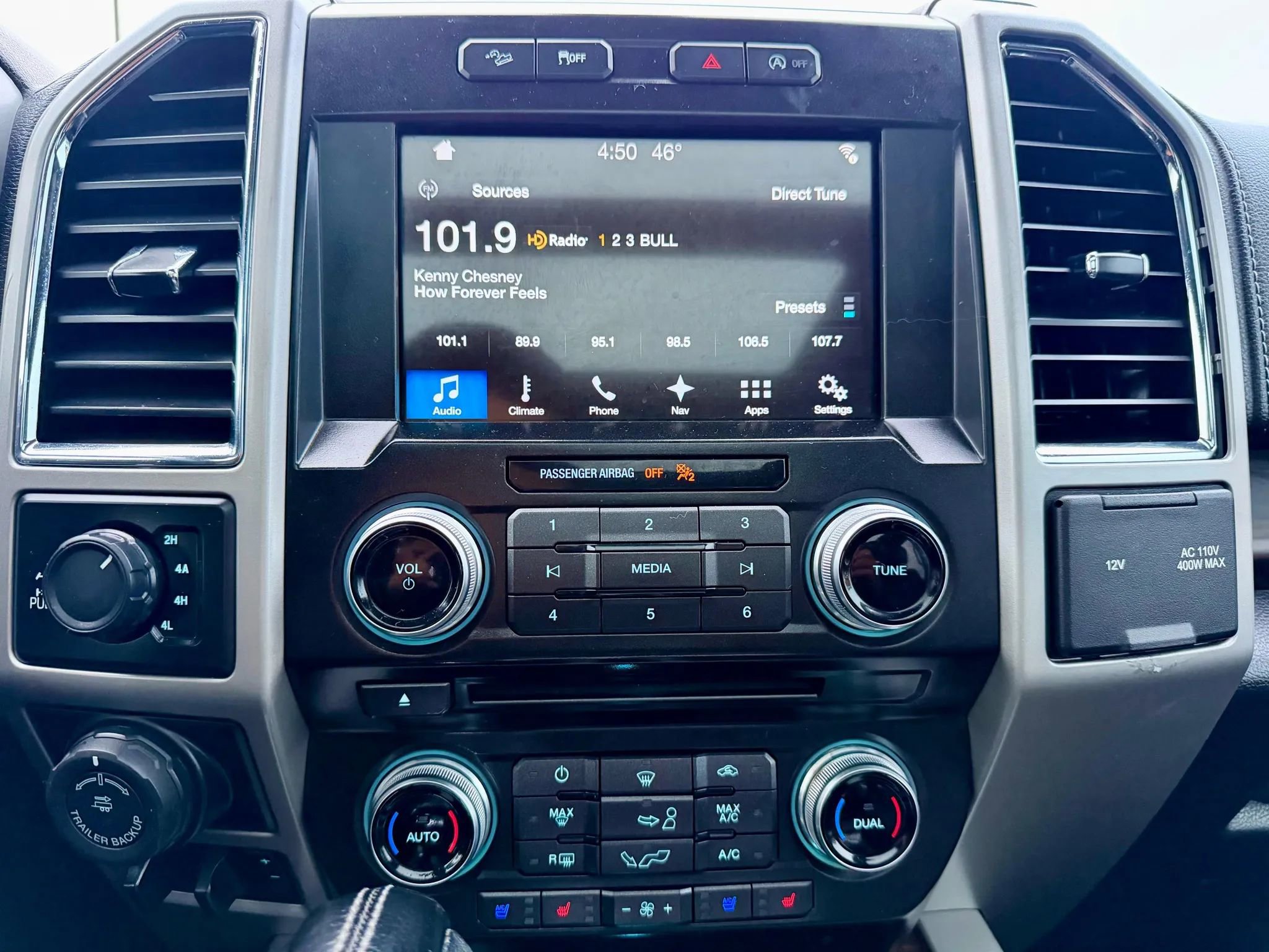 Used 2017 Ford F150 Lariat w/ Equipment Group 502A Luxury image 14