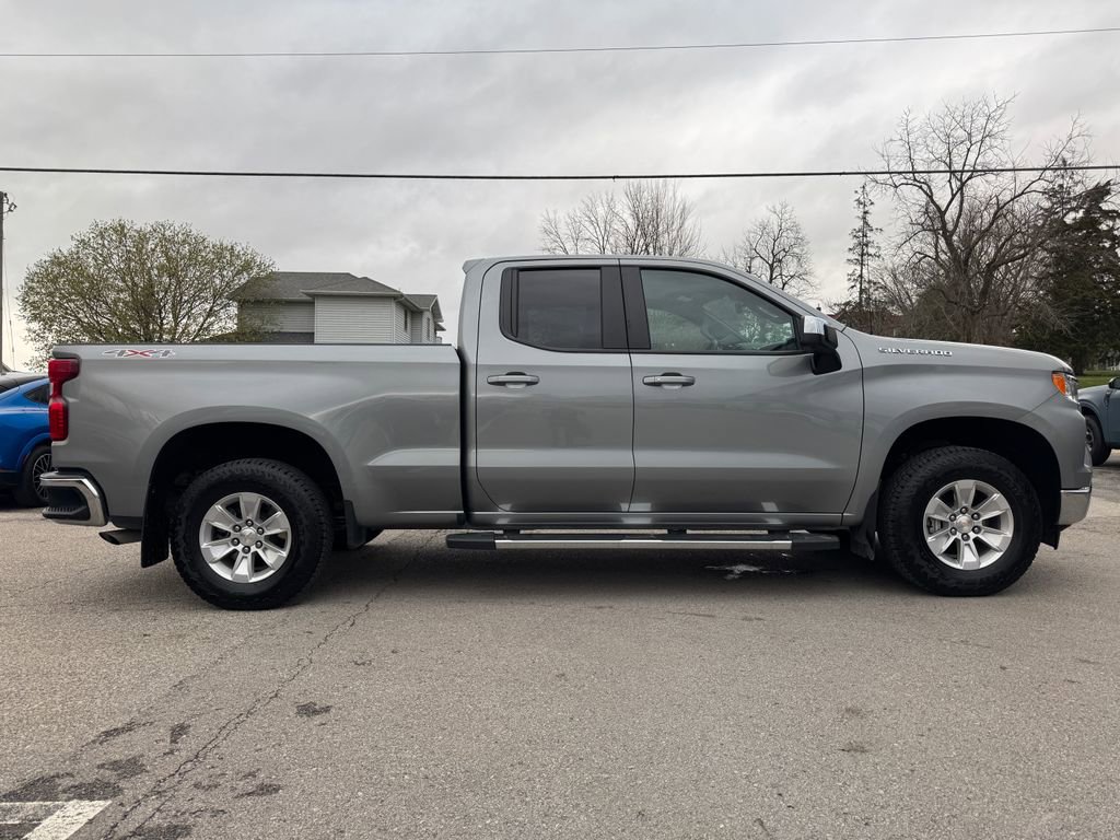 Used 2024 Chevrolet Silverado 1500 LT w/ Protection Package image 4