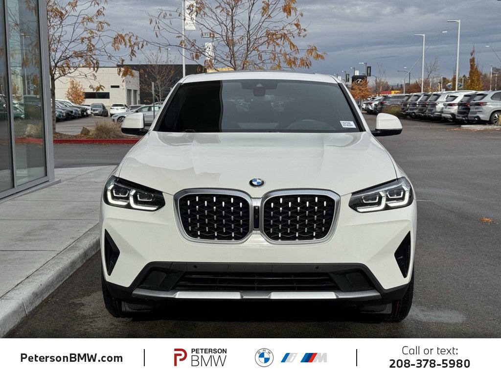 Used 2023 BMW X4 xDrive30i w/ Premium Package image 10