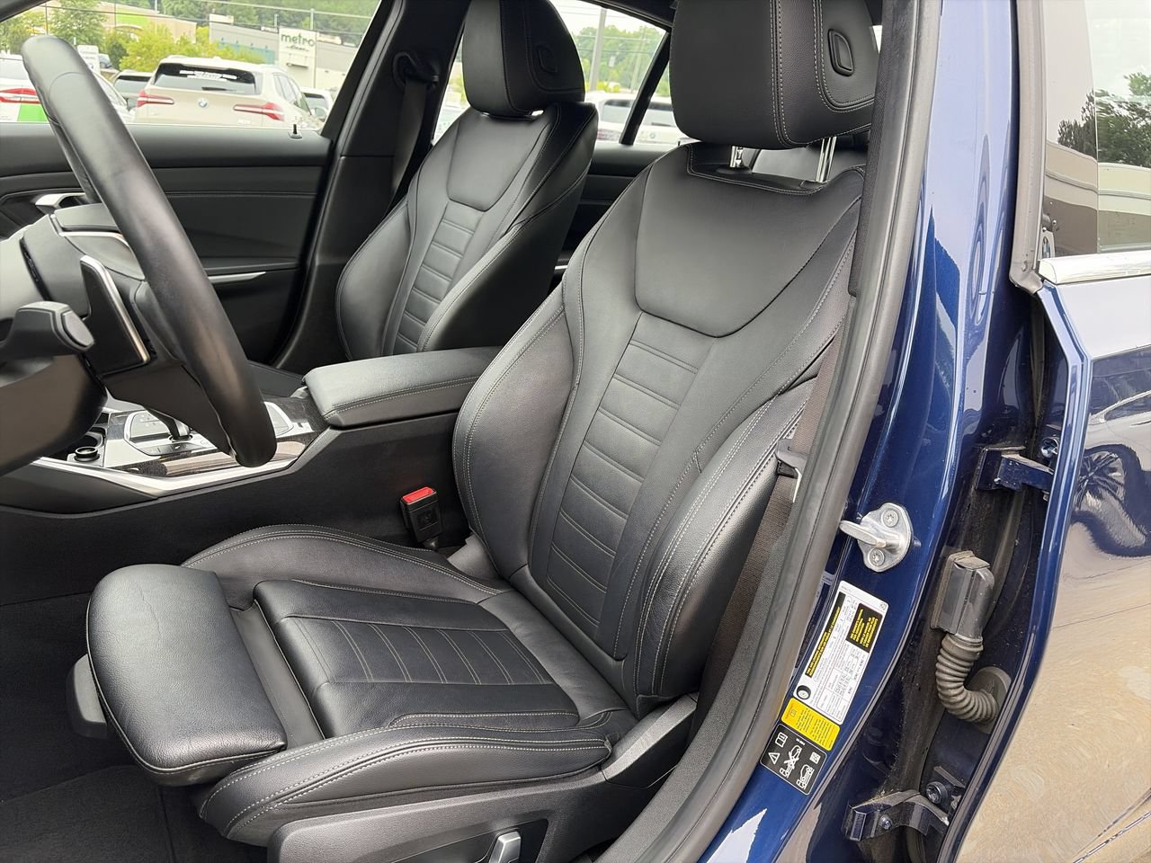Used 2019 BMW 330i xDrive Sedan AWD/4WD image 14