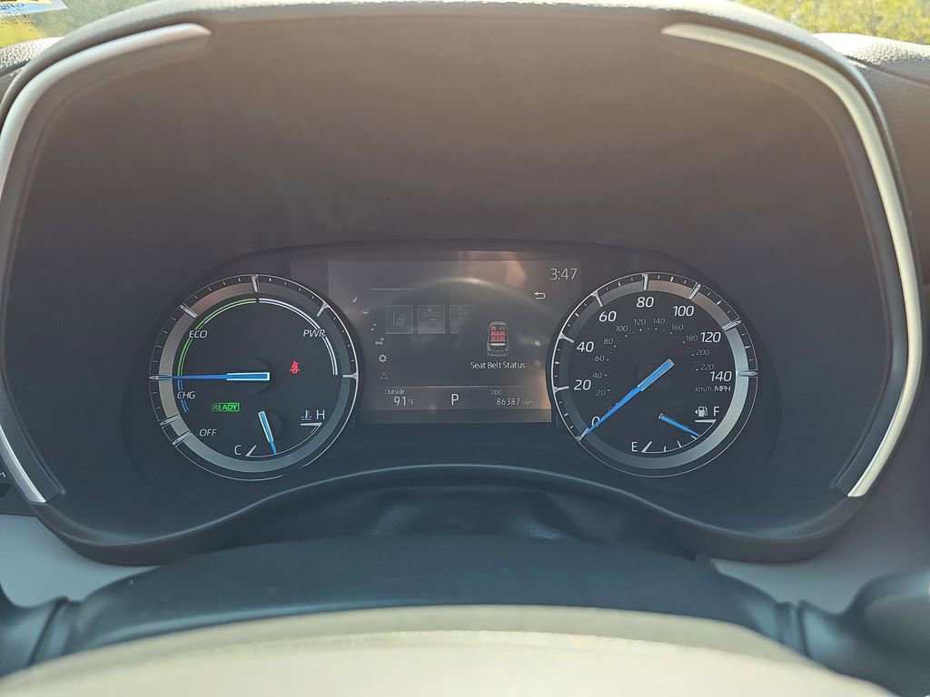 Used 2020 Toyota Highlander XLE image 24