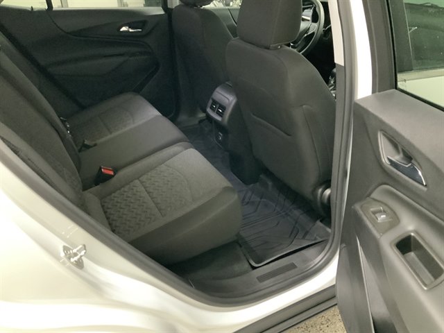 Used 2023 Chevrolet Equinox LT w/ LPO, Floor Liner Package image 19
