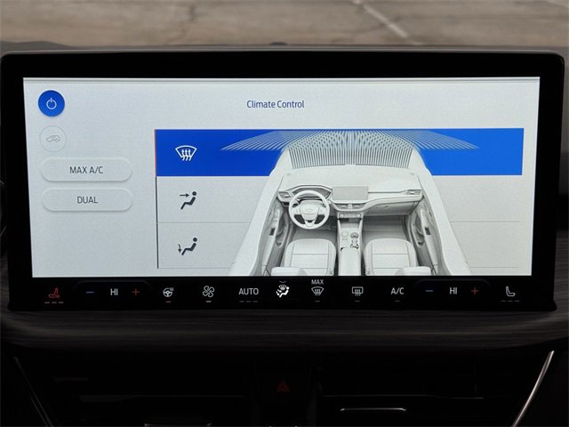 Certified 2025 Ford Escape Platinum image 19