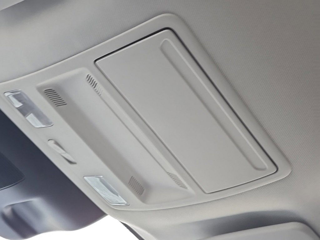 New 2025 Ford Maverick XL w/ Equipment Group 102A image 29