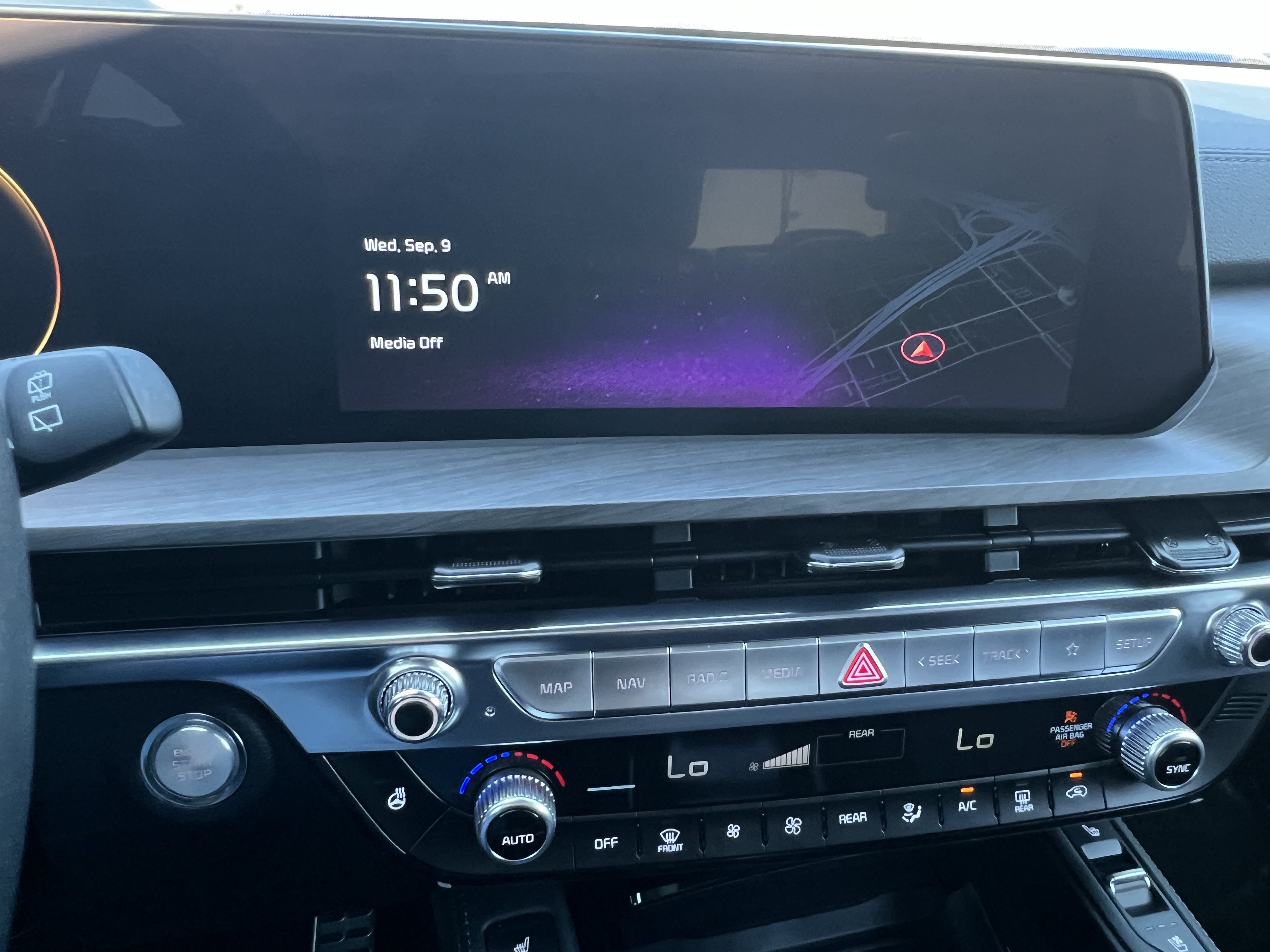 Certified 2025 Kia Telluride SX Prestige X-Line AWD/4WD image 28