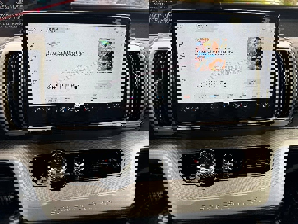 New 2025 Ford Expedition Active image 36