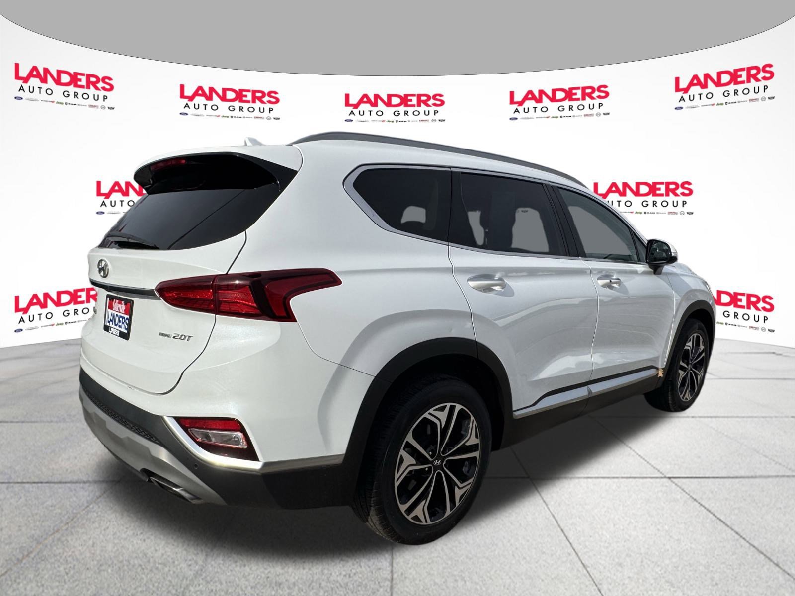 Used 2019 Hyundai Santa Fe Limited image 3