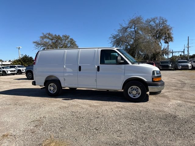 New 2026 Chevrolet Express 2500 w/ Driver Convenience Package RWD image 16