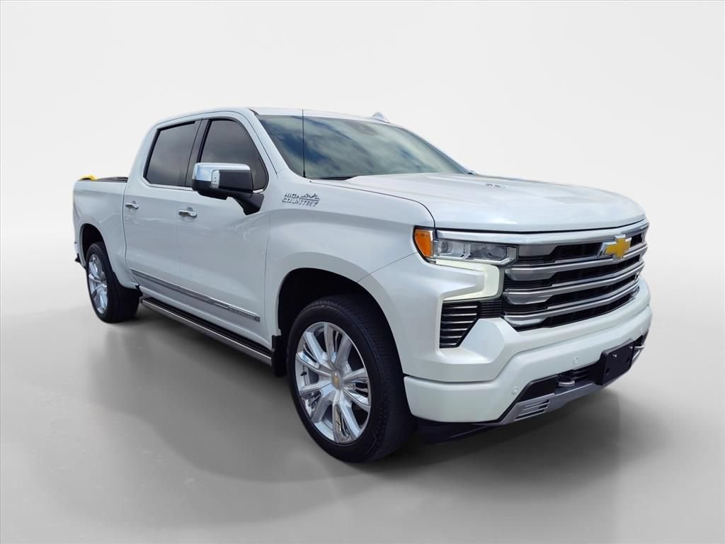 Used 2024 Chevrolet Silverado 1500 High Country w/ High Country Premium Package AWD/4WD image 7