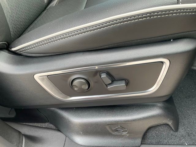 New 2026 RAM 1500 Laramie w/ Sport Appearance Package image 29