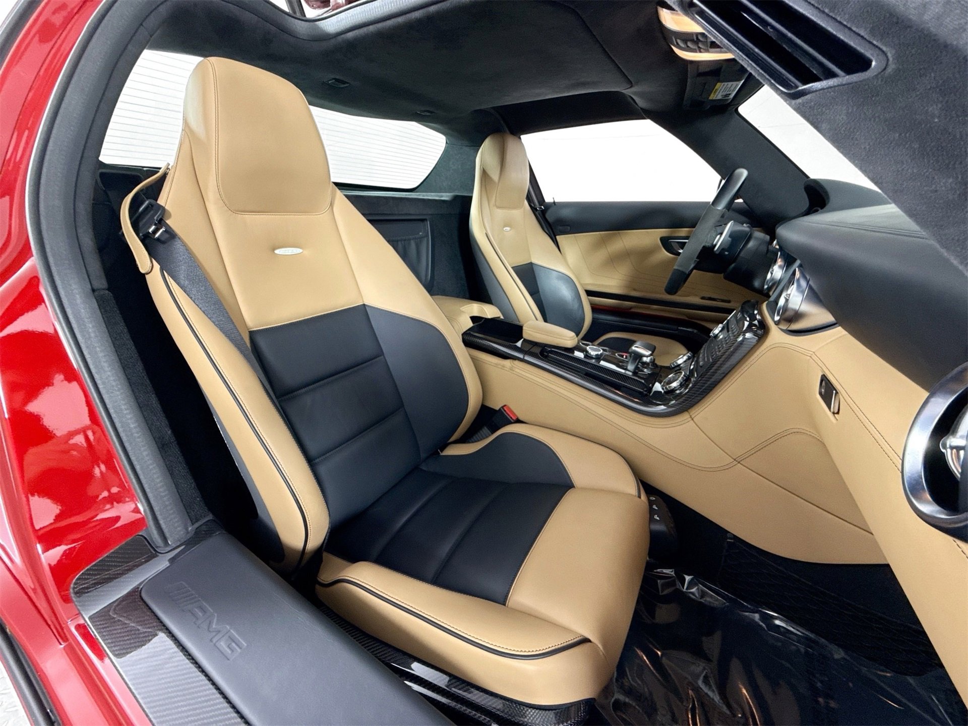 Used 2011 Mercedes-Benz SLS AMG Coupe image 21