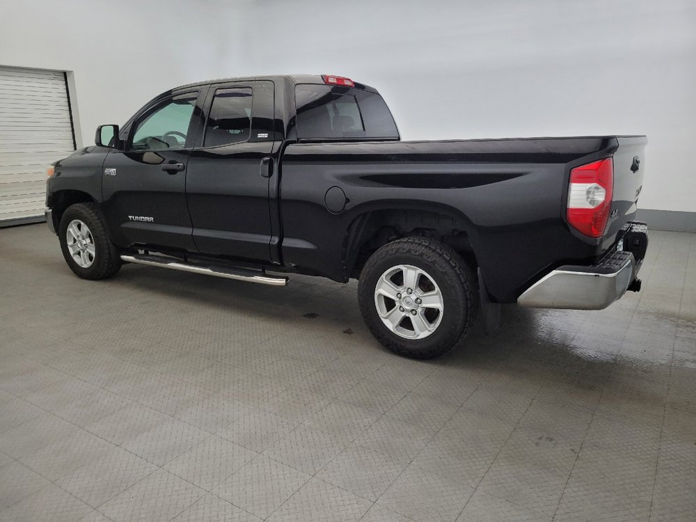 Used 2015 Toyota Tundra SR5 AWD/4WD image 3