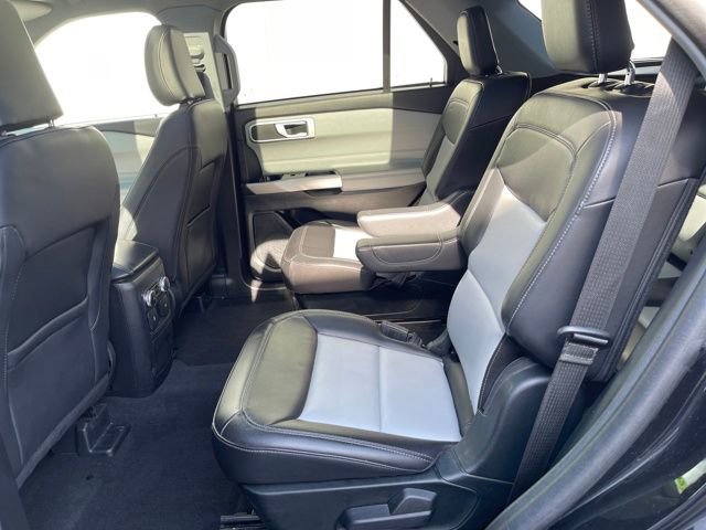 Used 2023 Ford Explorer XLT w/ Equipment Group 202A image 24