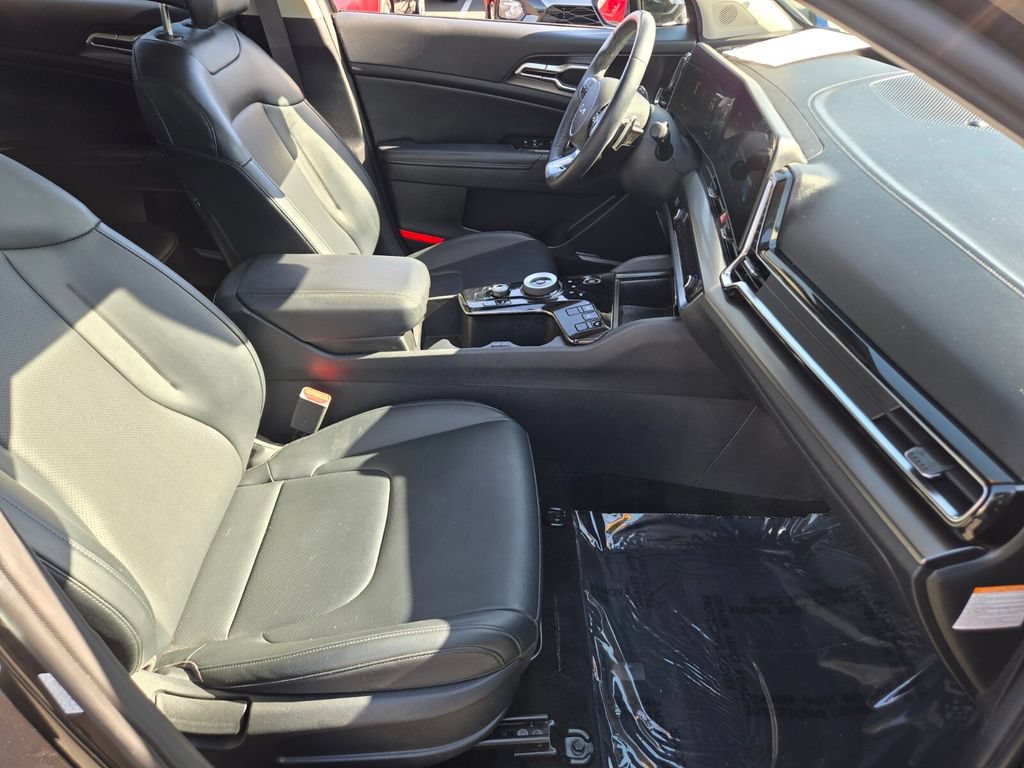 Used 2023 Kia Sportage EX AWD/4WD image 15