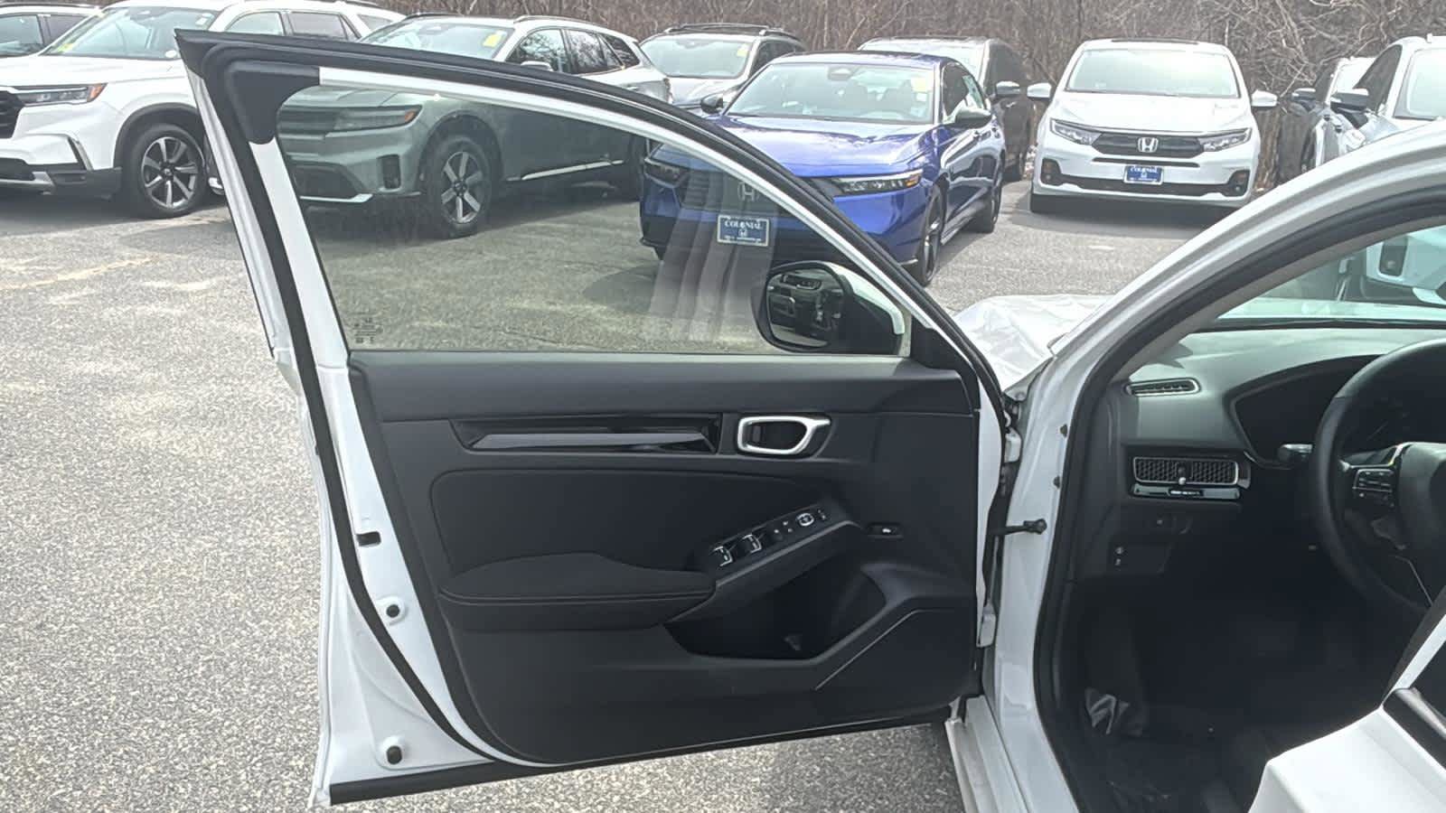 Used 2023 Honda Civic EX image 13