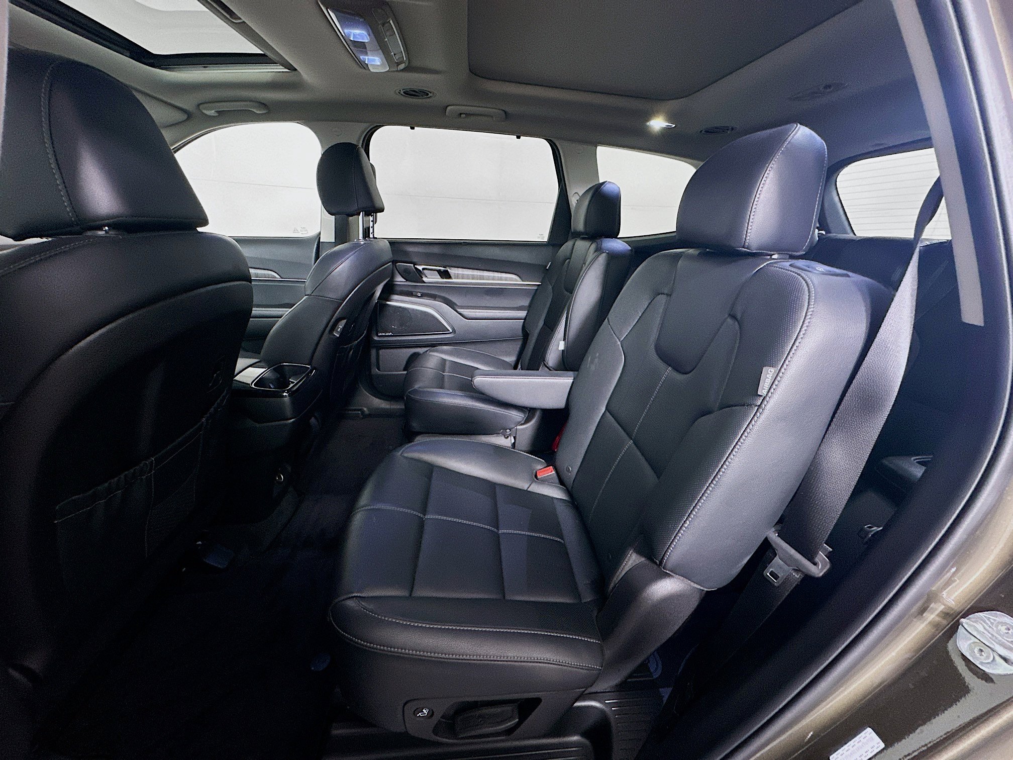 Used 2024 Kia Telluride SX FWD image 29